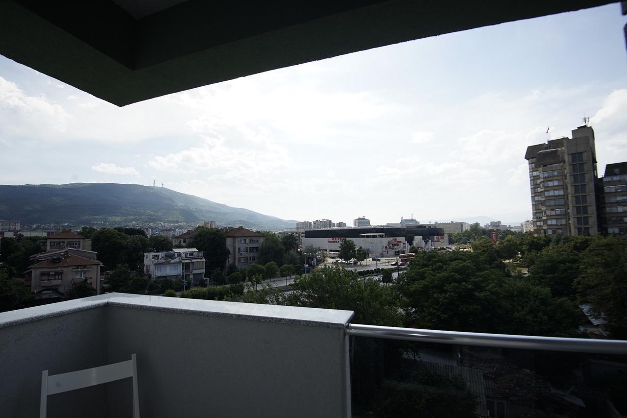 Astera Apart Hotel Skopje Ngoại thất bức ảnh