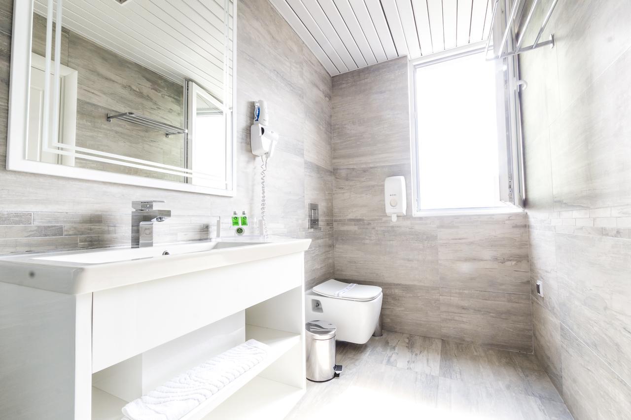 Astera Apart Hotel Skopje Ngoại thất bức ảnh